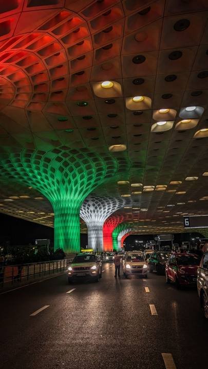 Mumbai Airport Arrivals, Mumbai