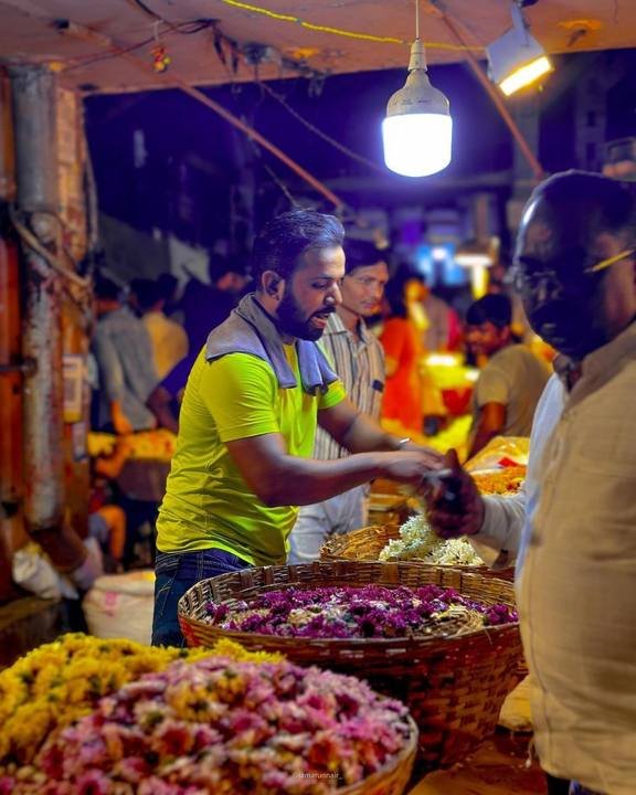 Flower Market Vendors, Mumbai